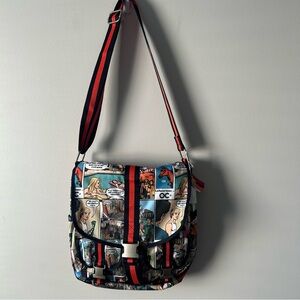 LeSport Sac comic book print messenger bag RARE discontinued The O.C nwt